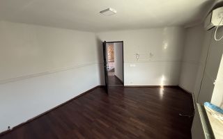 Vila  | Calea Călărași | 12 camere | Curte 450mp | Garaj dublu - Poză 5