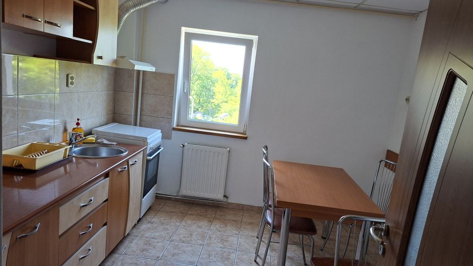 Ocazie Lipovei- Apartament decomandat, 3 camere + bonus o camera - Poză 3