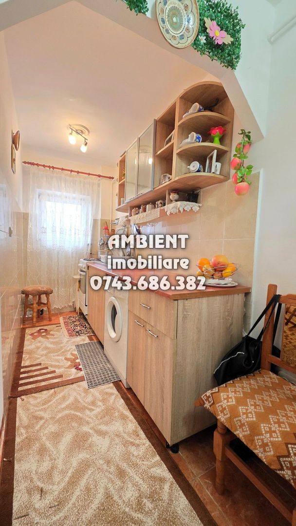 Apartament 1 cameră, etaj 2, VASLUI zona NORD; - Poză 2