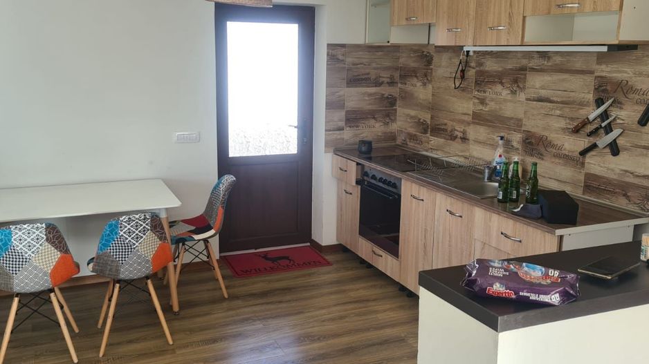 Refugiu la munte - casă cu 3070 mp teren și vedere spre Vârful Rânca - Poză 9