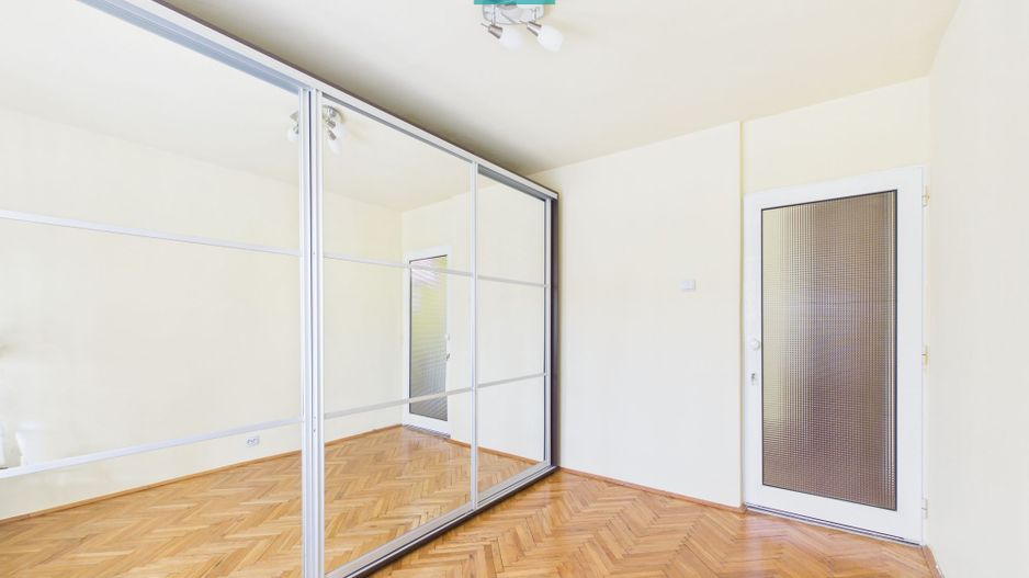 Apartament decomandat cu 3 camere, etaj II,  Alfa - Poză 12