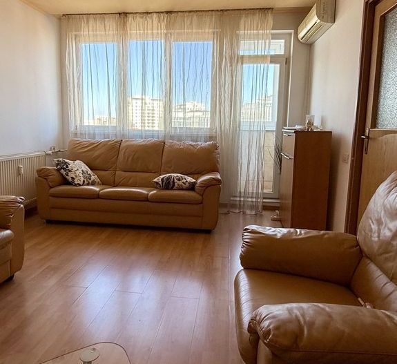 DE VANZARE | APARTAMENT 2 CAMERE | 1 MAI - Poză 5