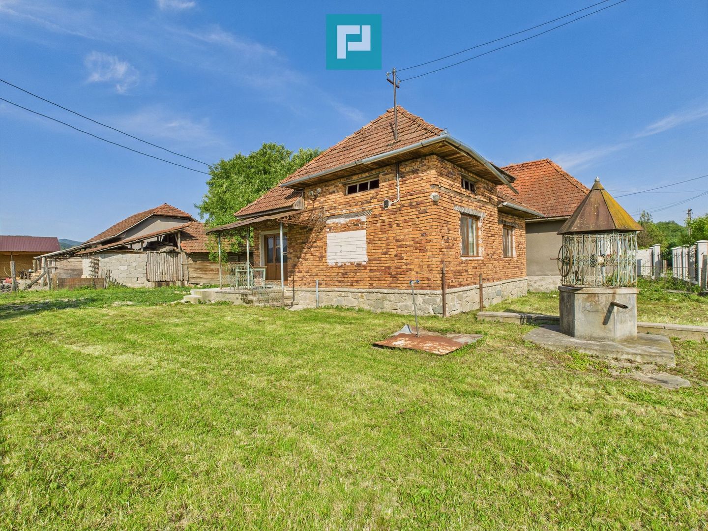 Casă cu teren de 4707 mp în Hălmăgel, județul Arad - Poză 27