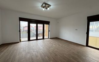 Duplex spațios, prima închiriere, in zona Lunei - Poză 3