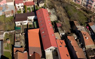 Spațiu comercial pe 2 nivele în Caransebeș - Poză 10