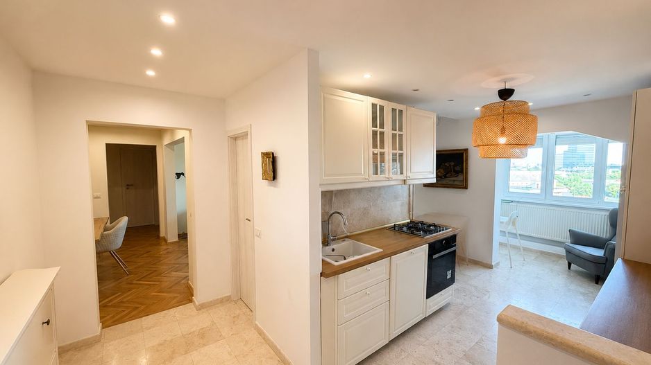 Take Ionescu | 3 Camere | View Panoramic | 2 Băi | Boxă | Renovat Premium - Poză 11