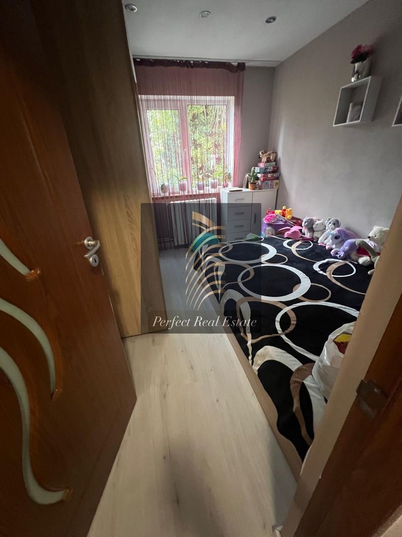 De vânzare –  EXCLUSIVITATE! Apartament 3 camere, semi confort I, - Poză 8