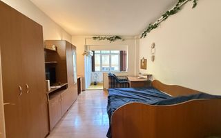 2 camere I Piata Sfintii Voievozi - Victoriei I Parter inalt - Poză 2