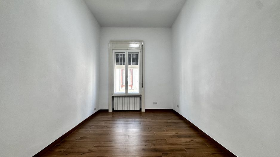 Spațiu birouri - renovat integral, etaj 1, in Piața Unirii - Poză 5