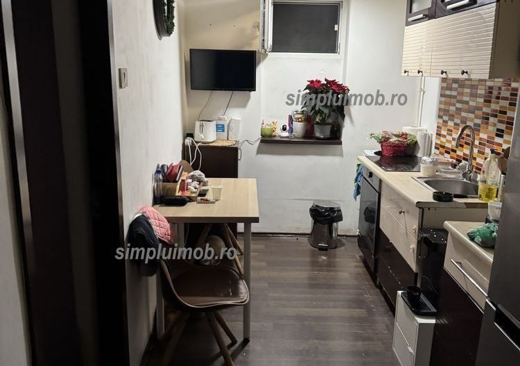 Brancoveanu Huedin 2 camere renovat parcare  Sector 4 - Poză 5