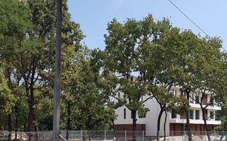 Pensiune deosebită de vânzare în Neptun – la doar 5 minute de plajă! - Poză 8