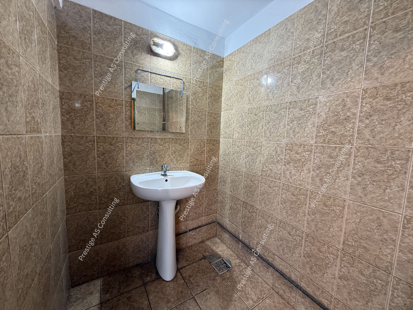 Hala 300 mp | Birouri + Vestiar | Acces auto | 3 intrari | Zona Lipovei - Poză 26