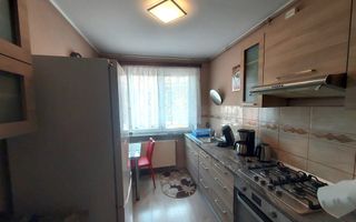 Apartament 3 camere Sibiu decomandat | Central | etaj 1, balcon - Poză 2