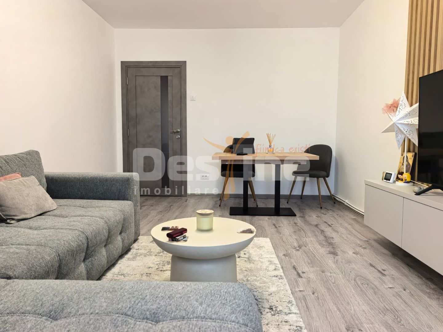 Apartament 3 camere  67,58 mp Mobilat modern- Alexandru cel Bun - Poză 1