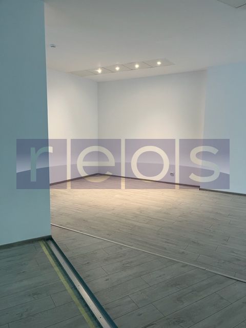 VANZARE CLADIRE DE BIROURI ZONA UNIRII | CLINICA MEDICALA  | CABINET | - Poză 2