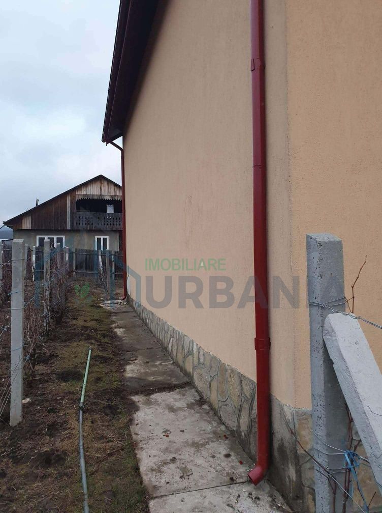 Vând casă și teren - Poză 4