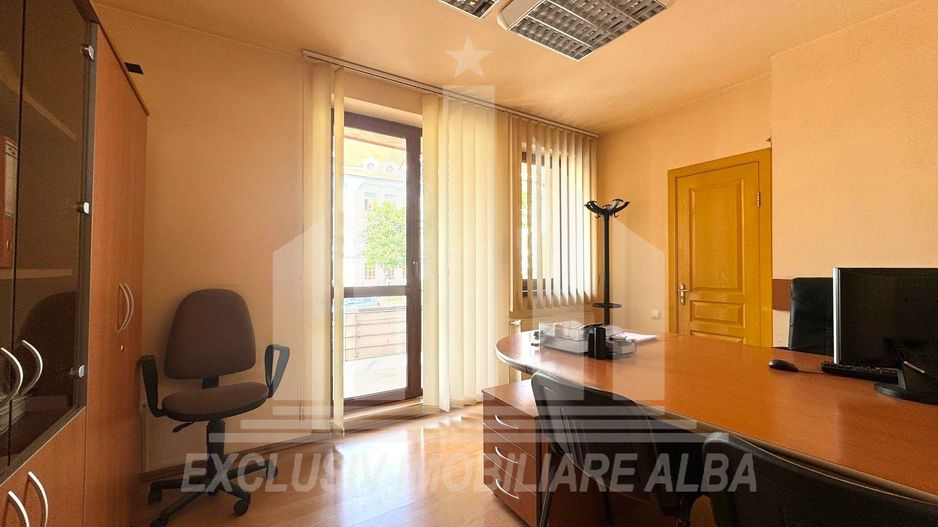 Spatiu de birouri P + 2E de vanzare, Cetate - Poză 7