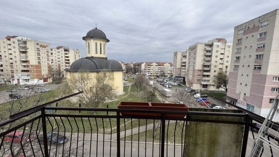 Apartament 2 camere Carpati 2 - Poză 1