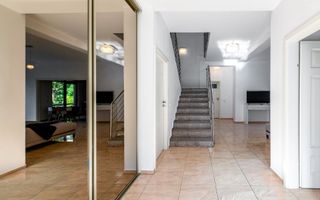 Vilă premium în Lazu | Ansamblu privat | 500 mp teren | 4 dormitoare - Poză 6