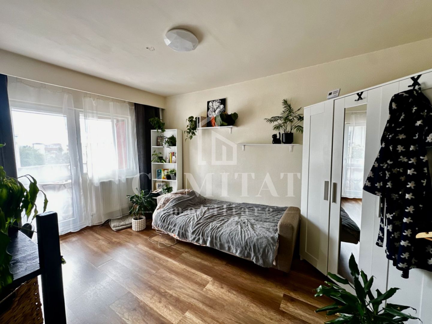 0% COMISION! Garsonieră renovată| Zona Spitalului Clinic de Recuperare - Poză 2