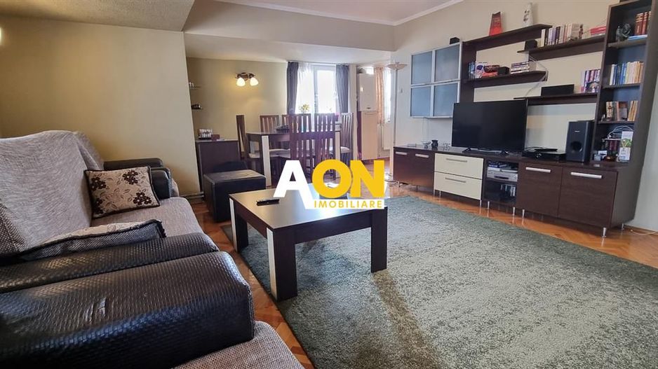 Apartament 3 Camere Zona Centru Panorama Superba - Poză 1