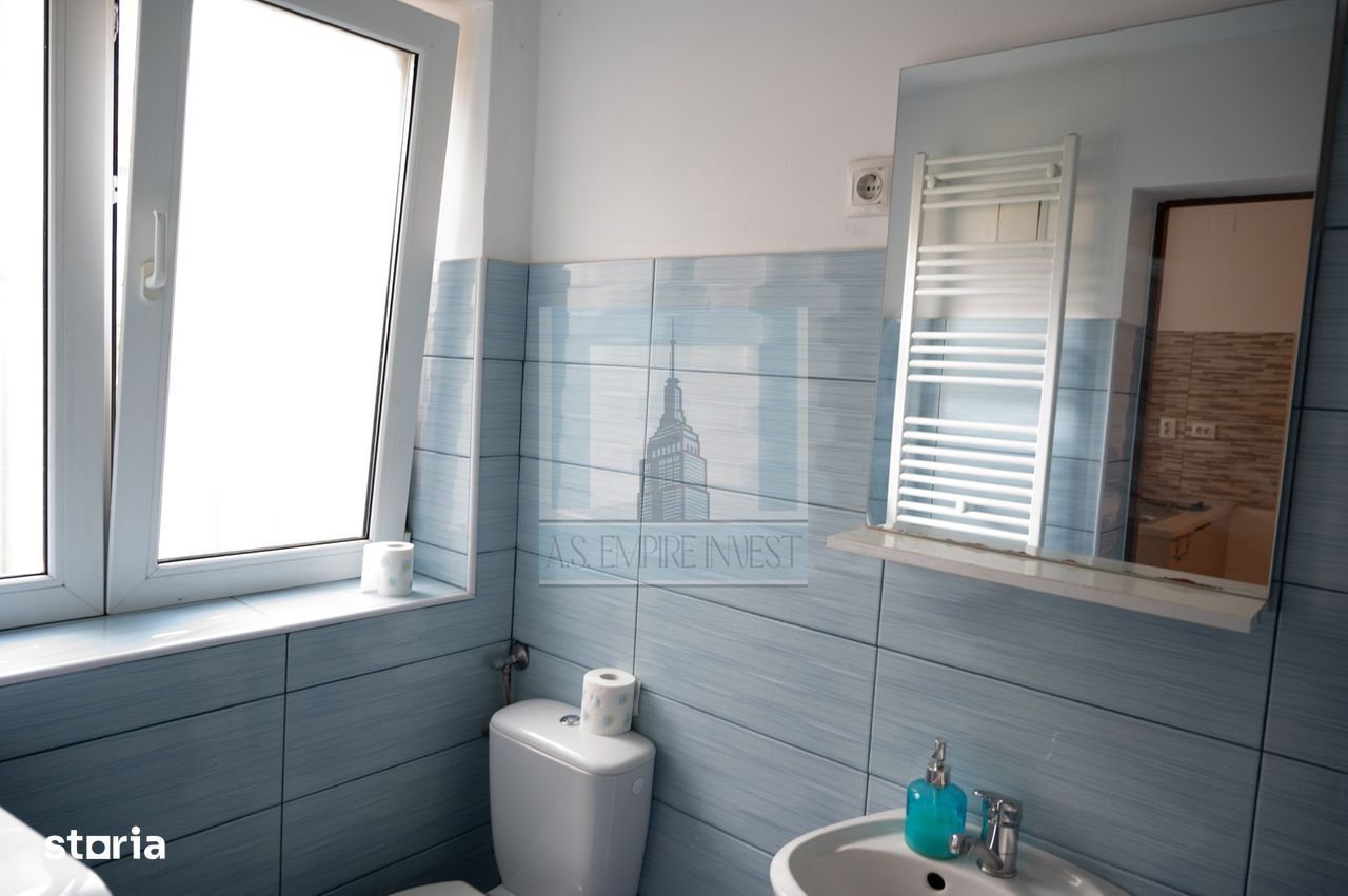 Apartament elegant în zona centrală, cu curte și intrare individuală - Poză 13