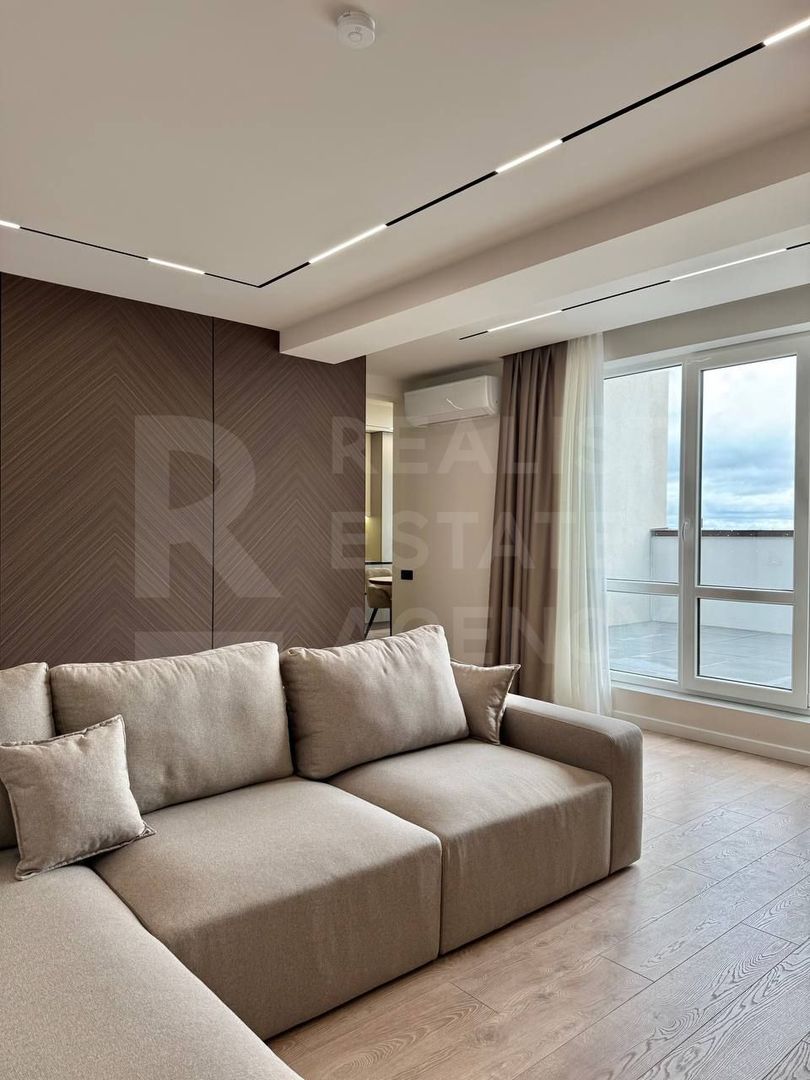 Vânzare, penthouse, 3 camere,  str. Cartușa, Dulești - Poză 1