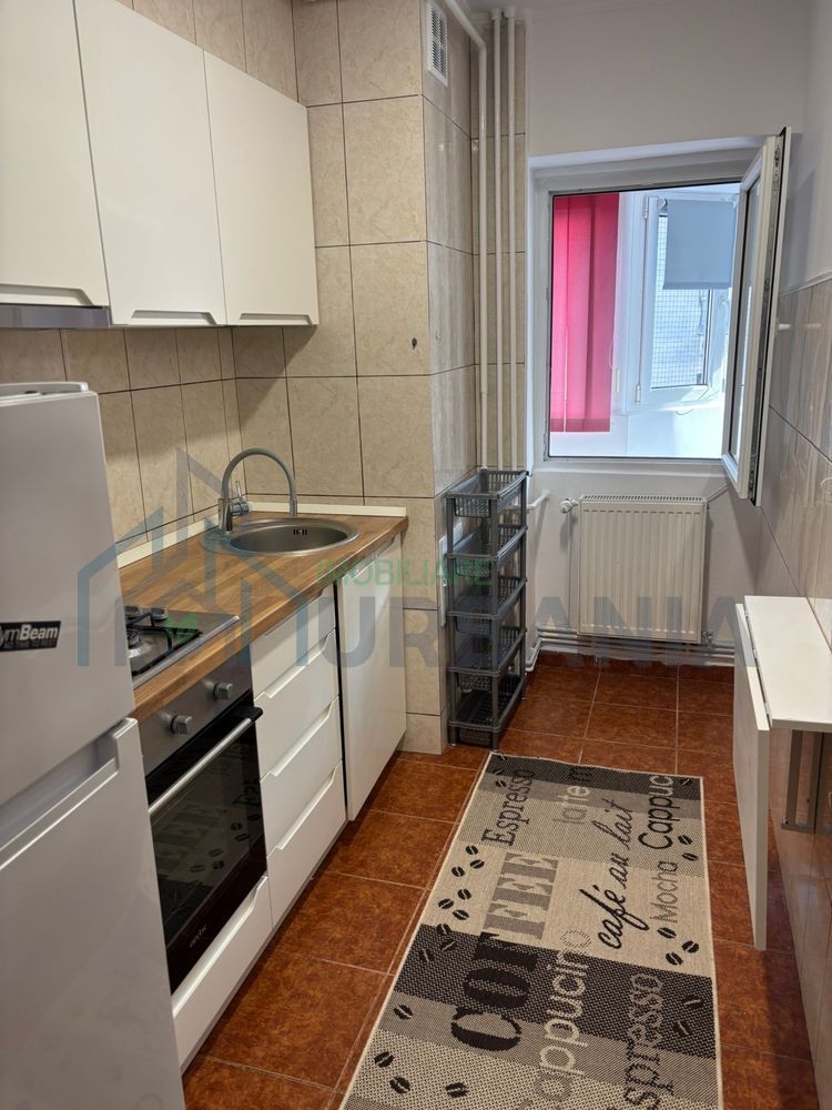 Închiriez apartament 1 cameră mobilat – Podu Roș / Nicolina - Poză 1