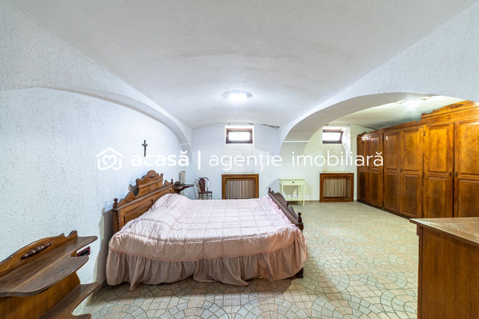 Apartament spațios cu 4 camere situat Ultracentral - Poză 6