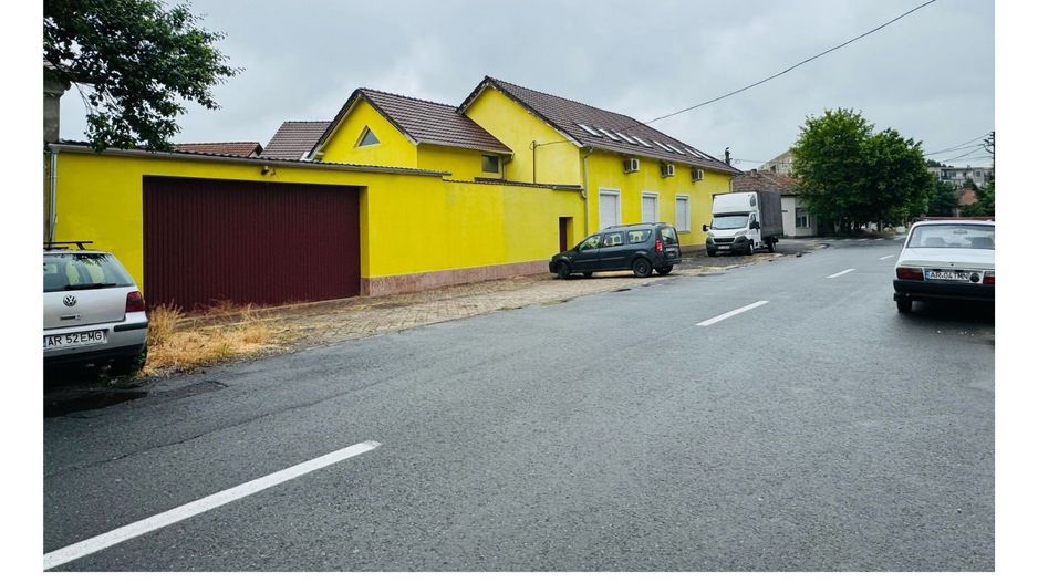 Exclusivitate de vanzare cladire comerciala potentialP+M Gradiste Arad - Poză 1