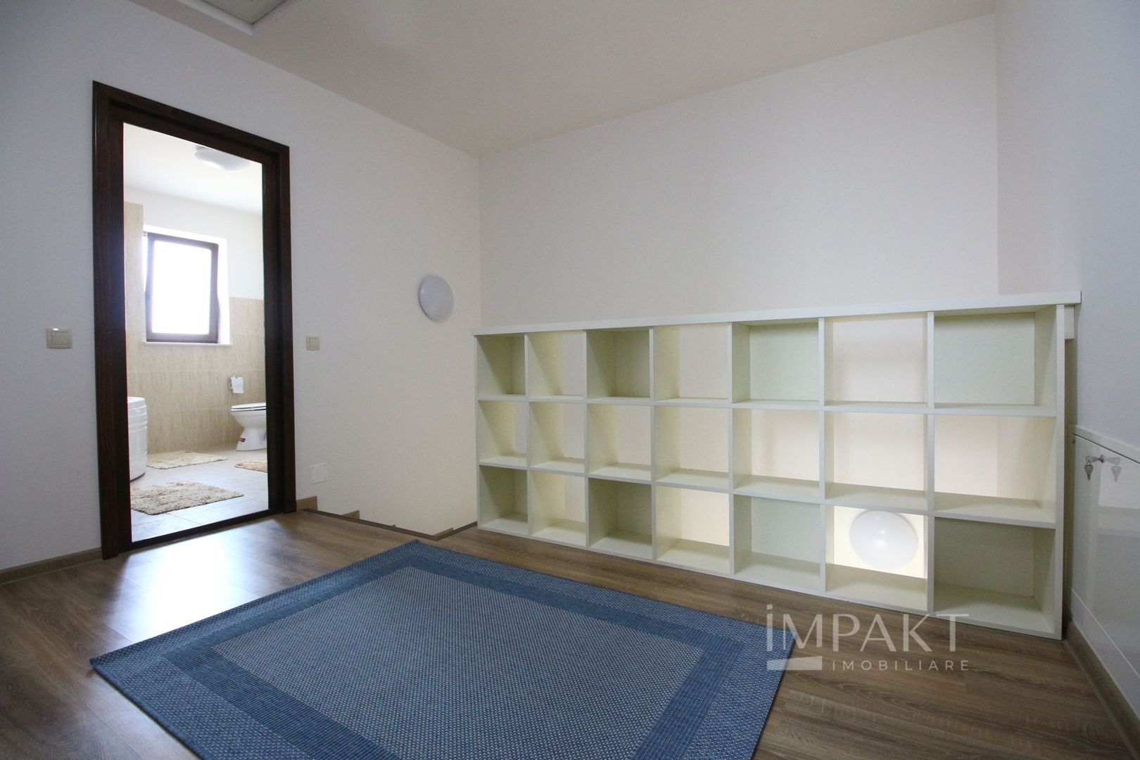 Casa finisata modern, cartier Europa, str. Eugen Ionesco - Poză 15