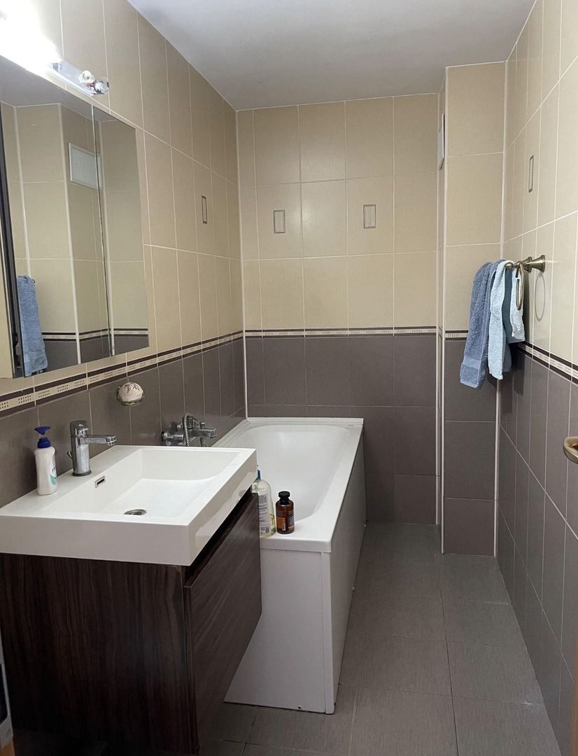 AP. 3 CAMERE - DOAMNA GHICA, BLOC REABILITAT, MOBILAT/UTILAT MODERN - Poză 7