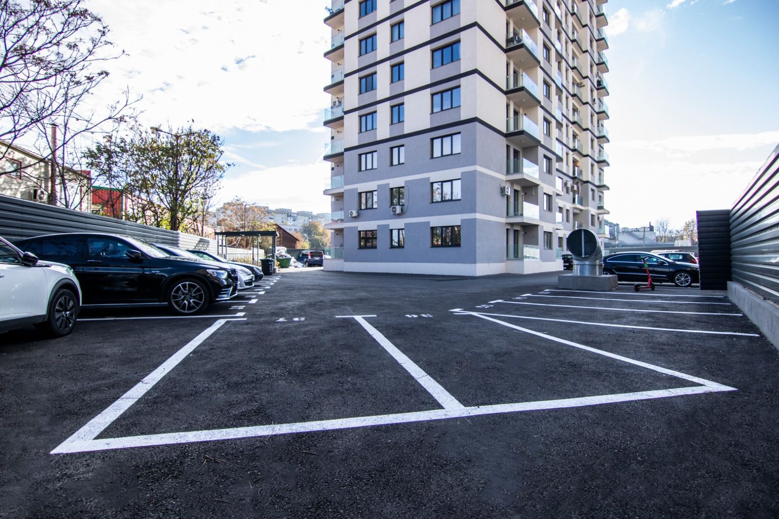PRIMA INCHIRIERE, 2 camere, 57 m,mobilat +utilat, disponibil, METROU V.IALOMITEI - Poză 23