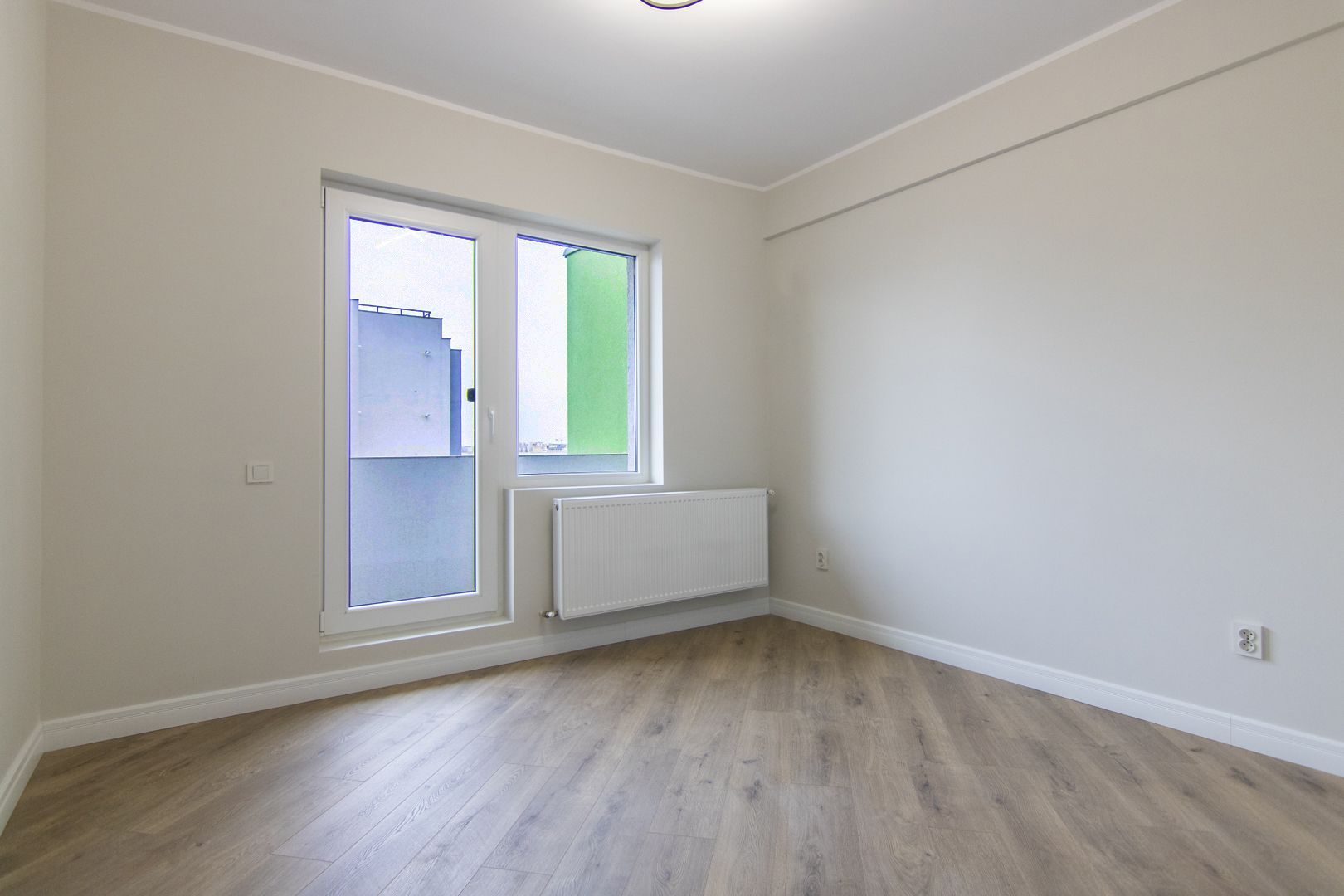 BLOC FINALIZAT, PENTHOUSE - 3 CAMERE, 2 BAI, TERASA DE 178MP,  CENTRALA PROPRIE - Poză 4