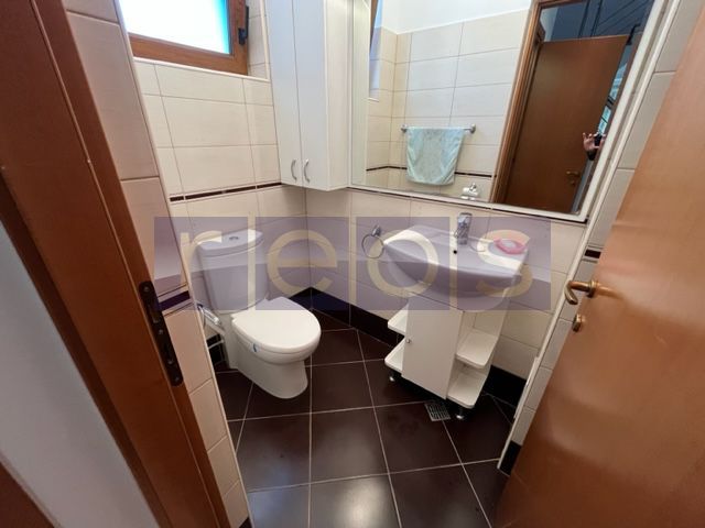 Vila spatioasa 6 dormitoare | gradina | Garaj - Poză 3