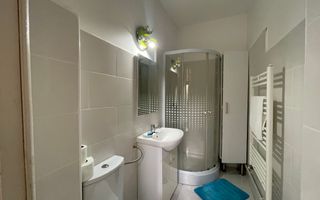 Apartament spectaculos de 4 camere într-o vilă cu farmec istoric pta Victoriei - Poză 15