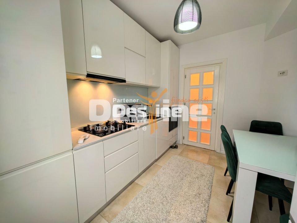 Duplex modern cu design britanic 7 camere D+P+1+M 160 mp - Poză 14