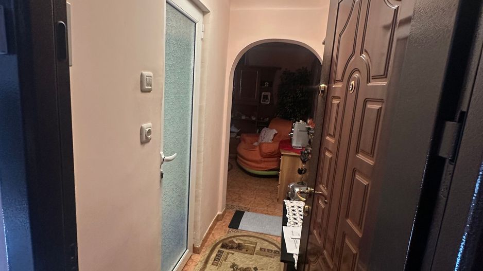 Apartament 2 camere Gheorghe Lazar-Circumvalatiunii - Poză 1