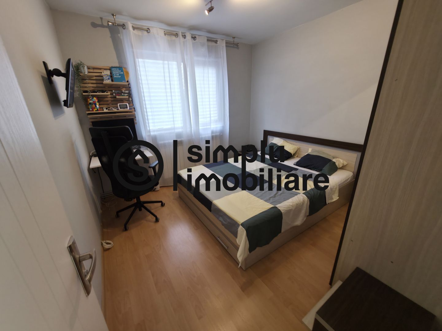 Apartament 2 camere - Craiovita/Orizont - etaj 4/4 - Poză 4