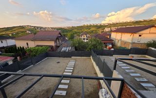Casa cuplata semifinisata, 5 camere, 240mp, zona Dezmir - Poză 7