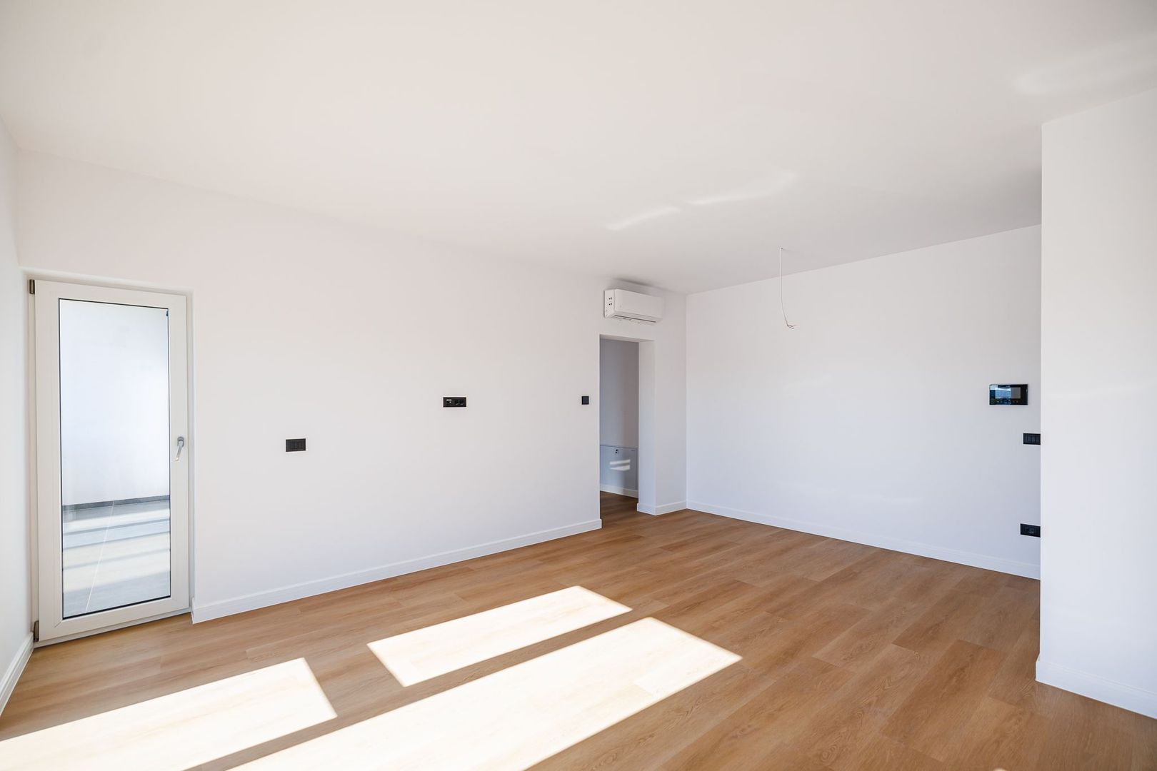 Apartament nou 2 camere cu dressing | Etaj 1 | Mehala | Comision 0% - Poză 6