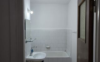APARTAMENT 3 CAMERE SEMIDECOMANDAT - Poză 4