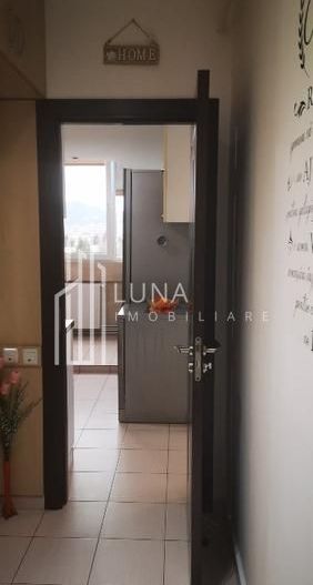 Vand apartament cu 2 cam. mobilat si  utilat - Poză 11