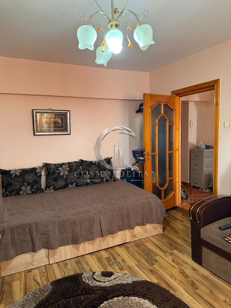 Apartament cu 2 camere ~ zona Micro 5 ~ etaj 5din10 ~ confort 1 dec ~ - Poză 1