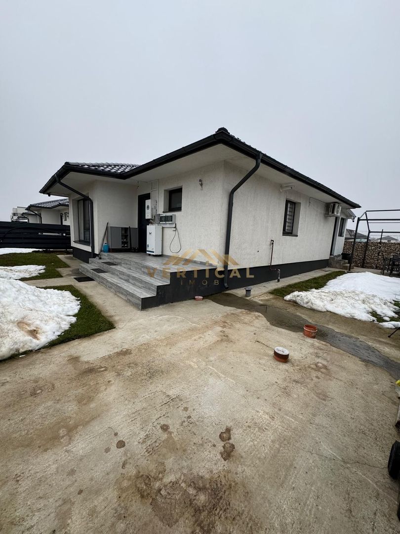 Casa 3 Camere intrare comuna Berceni - Poză 1