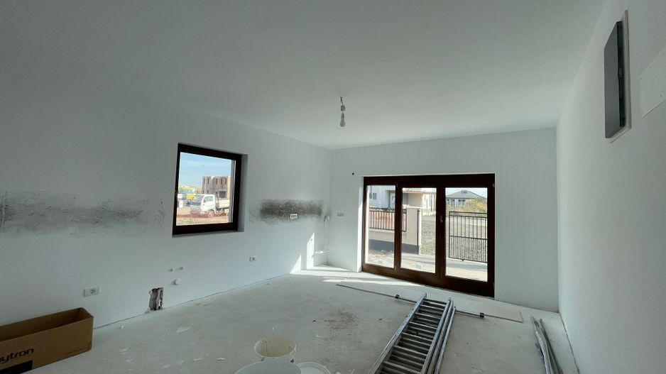 Duplex cu 5 camere-Super Pozitie-190000€|Ghiroda - Poză 3