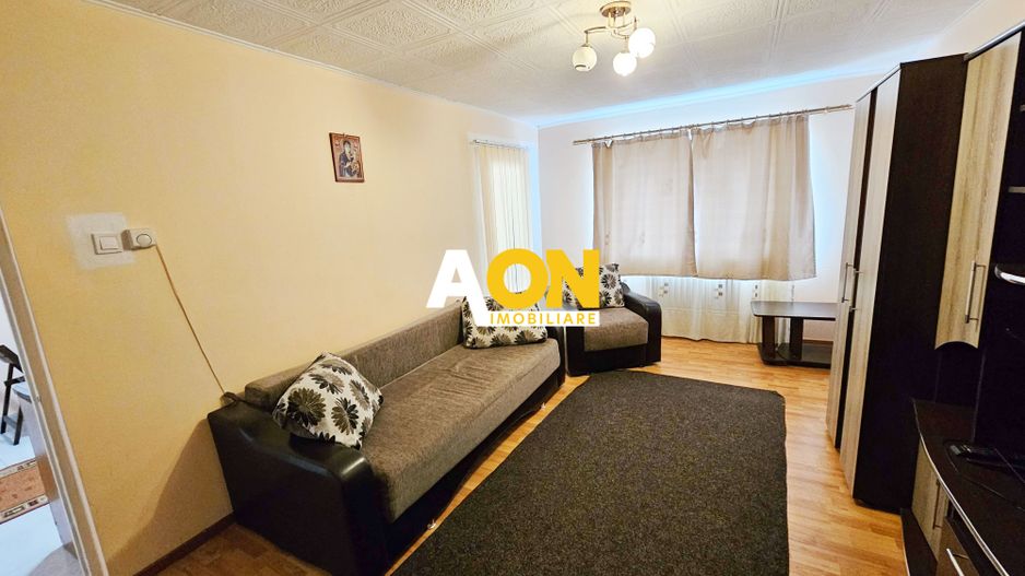 Apartament 2 camere, decomandat, etaj 3, zona Tolstoi - Poză 2