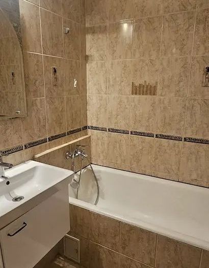 🔑 De Închiriat: Apartament 2 Camere Decomandat – Zona Tineretului - Poză 5
