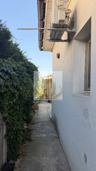 Două Case de Vânzare | Calea Bogdăneștilor |Tramvai în Fața Imobilului - Poză 9