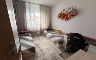 Apartament 3 camere decomandat 70 mp Crângului + Garaj - Poză 9